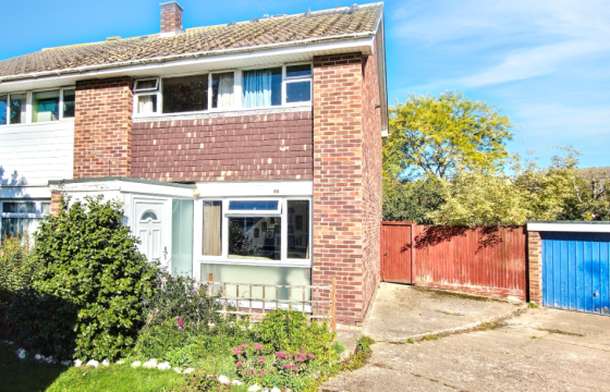 Modernisation in Woodley, Reading photo